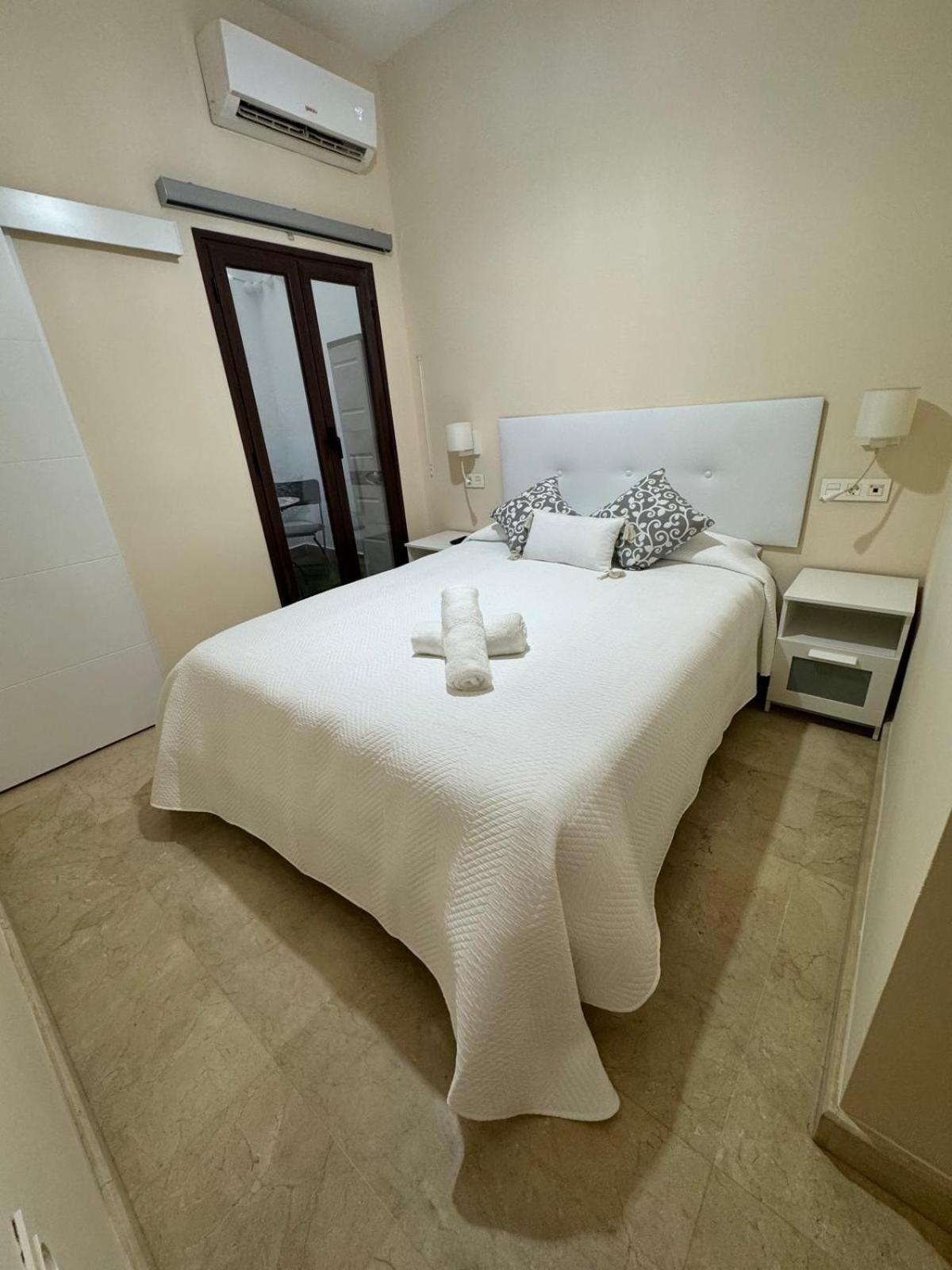 Apartamento En Lumbreras-Alameda เซบีญา ภายนอก รูปภาพ