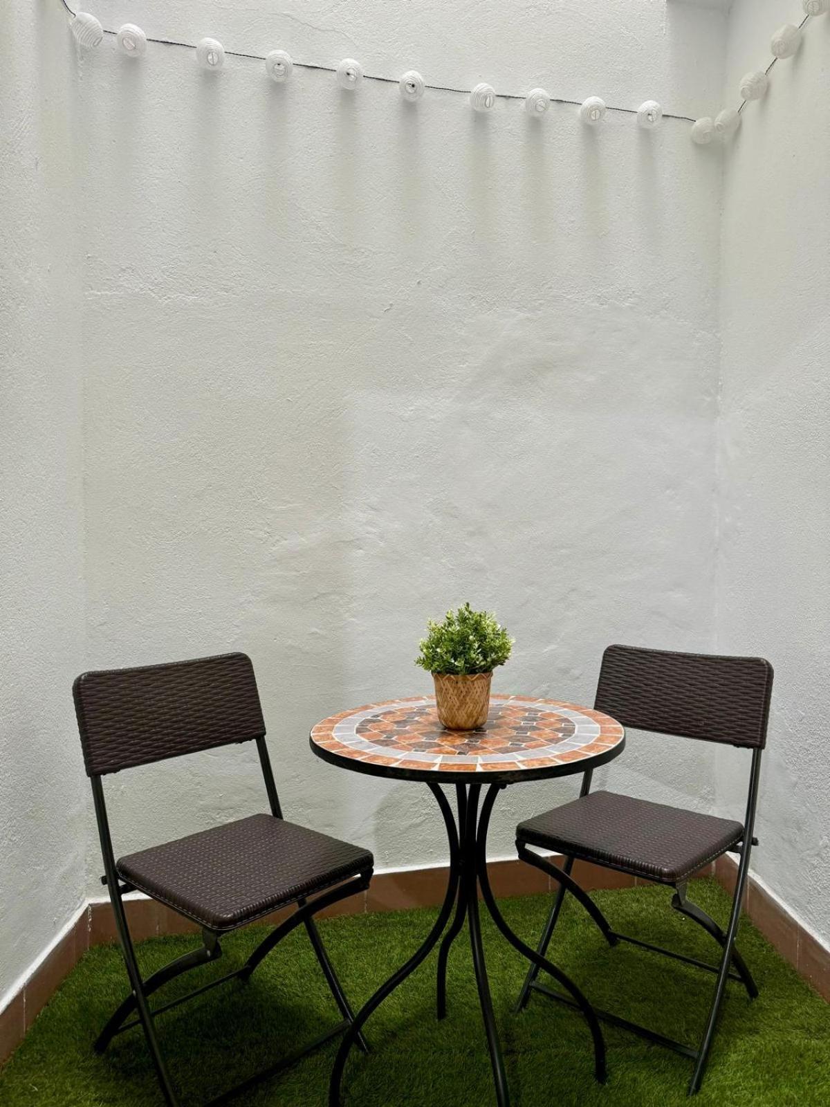Apartamento En Lumbreras-Alameda เซบีญา ภายนอก รูปภาพ